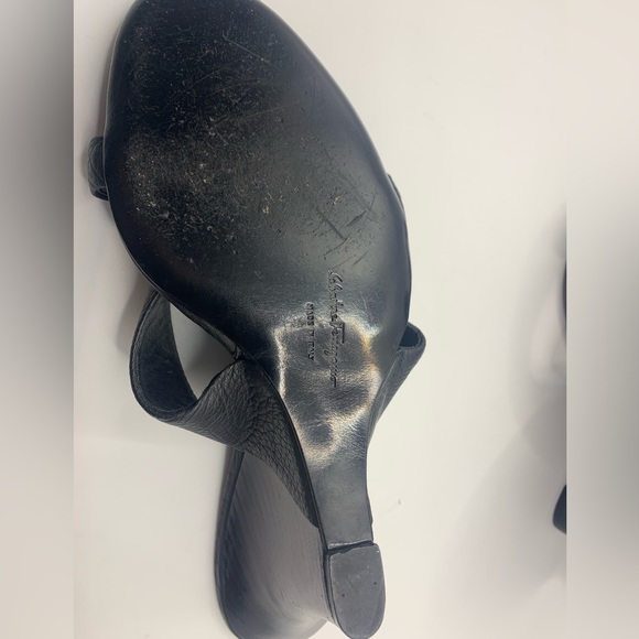 Authentic Salavatore Ferragamo Shoes - Size 11 - Picture 7 of 10